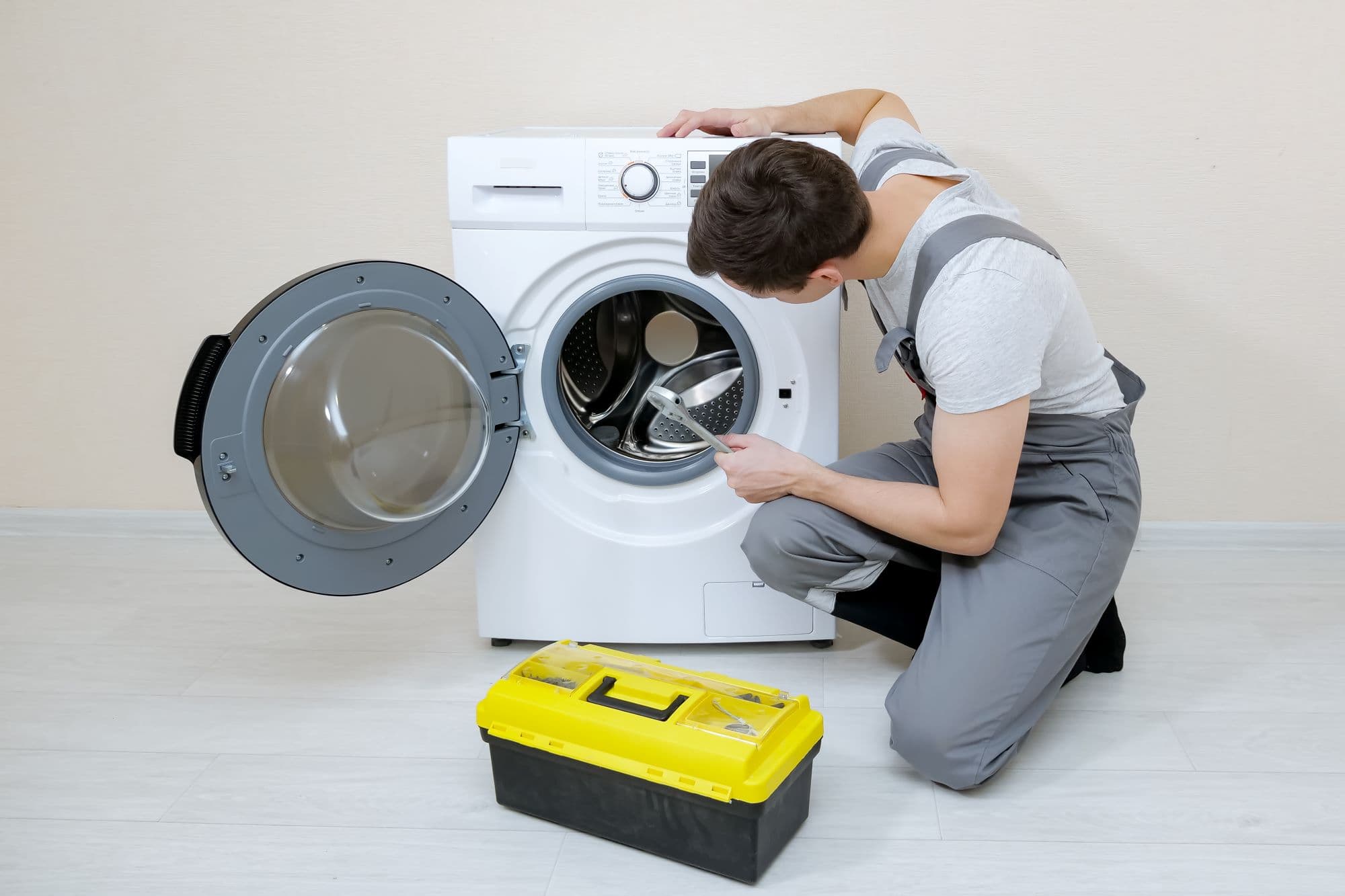 Fast and Reliable Washing Machine Service for Homes